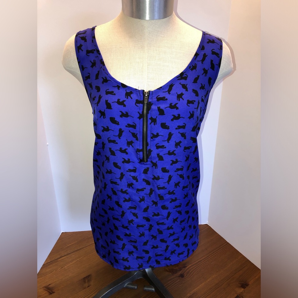 Mixed material zipper tank